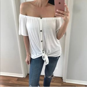 SALE 🥳 REPOSH // White OTS Top